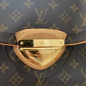 Louis Vuitton Beverly Shoulder Bag MM
